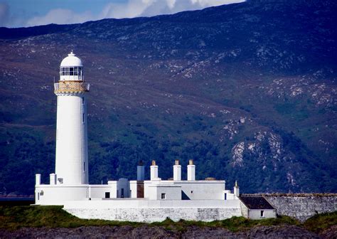 Lighthouse - Designing Buildings