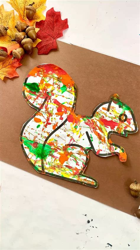 Acorn Painted Squirrel Craft with free template | Fall crafts, Toddler ...