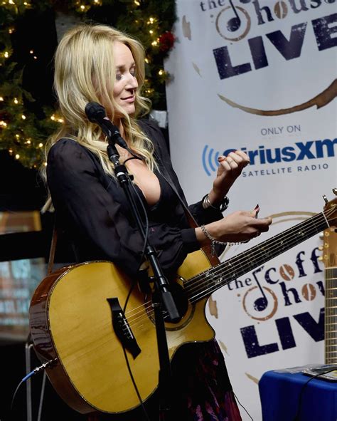 Jewel Kilcher: SiriusXM Acoustic Christmas With Jewel And Shawn Mullins -14 | GotCeleb