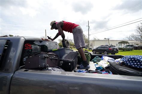 In aftermath of Hurricane Laura, residents worry about help | The North ...