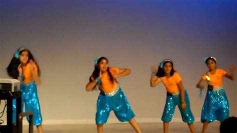 Swapnika's Disco Deewane Dance - YouTube