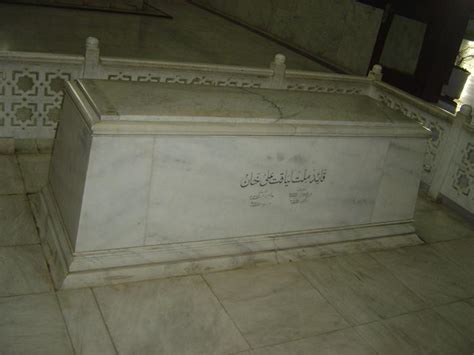 Photo - Grave of Quaid-e-Millat Liaquat Ali Khan by Rashid Farooq ...