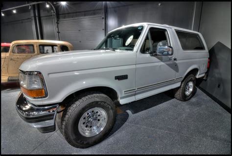 O.J Simpson chase white Ford Bronco could be yours for $700,000