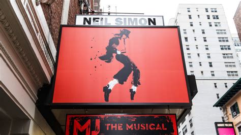 Michael Jackson Musical MJ Confirms Push Back to 2022 Broadway Opening | Playbill