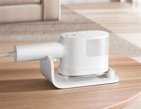 Xiaomi's latest MIJIA Handheld Steam Ironing Machine delivers wrinkle-free clothes in a snap ...