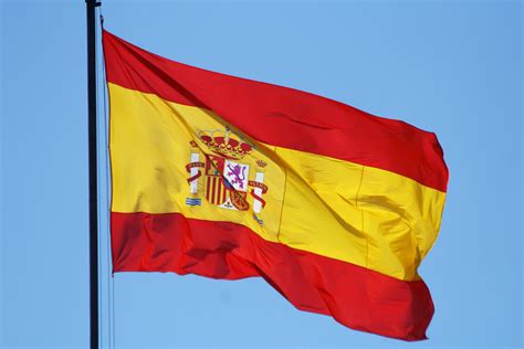 Bandera de España | Bandera de España ondeando en lo alto de… | Flickr