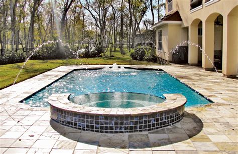 7 Affordable, Stylish Gunite Pool Features to Consider