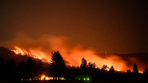 Drought fuels over 100 wildfires, mostly in western U.S. - CGTN