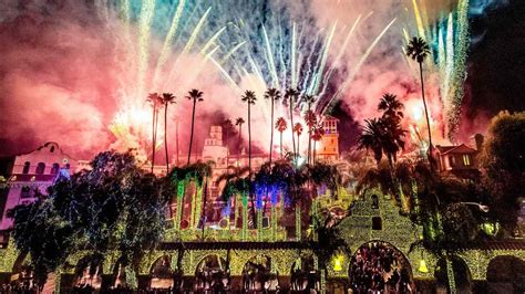 The Glow Must Go on, But Riverside’s Festival of Lights Will Be Toned Down – NBC Los Angeles