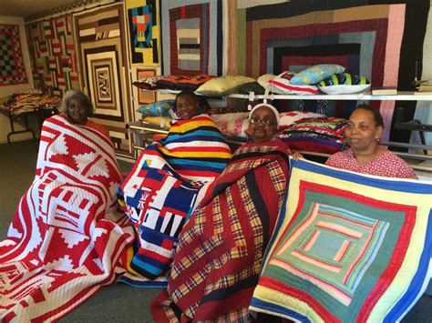 #WOMENSART on Twitter: "Tradition of African-American quilt-making by the women of Gee's Bend ...