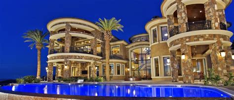 Luxury Homes for Sale with a Pool in Chandler