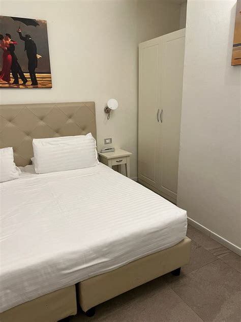 HOTEL ACCADEMIA $111 ($̶1̶1̶7̶) - Updated 2022 Prices & Reviews - Florence, Italy