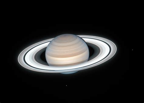 Hubble Sees Summertime on Saturn - SpaceRef