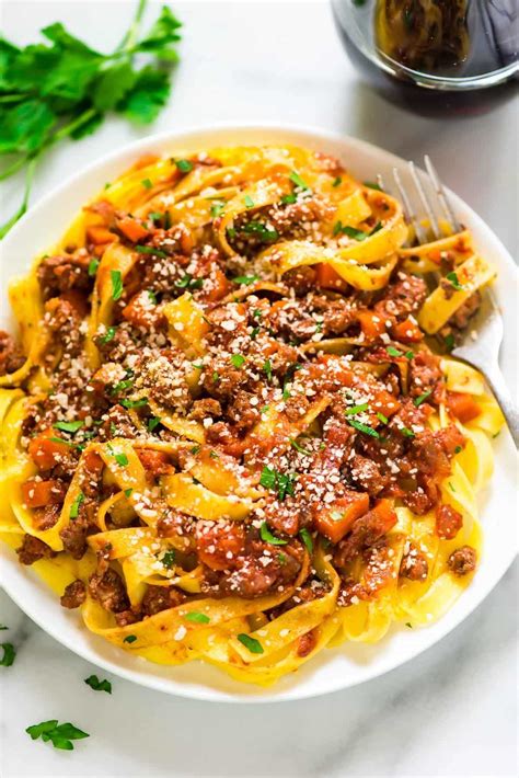 Healthy Turkey Bolognese Recipe - WellPlated.com