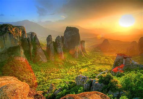 Meteora, Yunanistan | Beautiful places in the world, Most beautiful places, Meteora greece