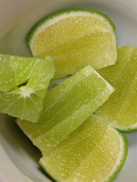 refreshing lime | ผลไม้