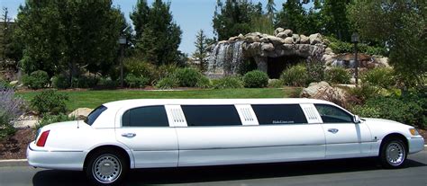 Lincoln Town Car Limousine: Photos, Reviews, News, Specs, Buy car