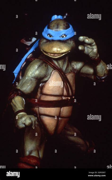 TEENAGE MUTANT NINJA TURTLES, Leonardo, (voiced by: Brian Tochi), 1990. ph: John Bramley / ©New ...