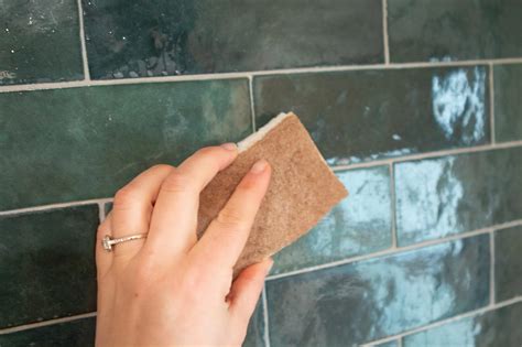 How to Clean and Seal Porcelain Tile and Grout | The DIY Playbook