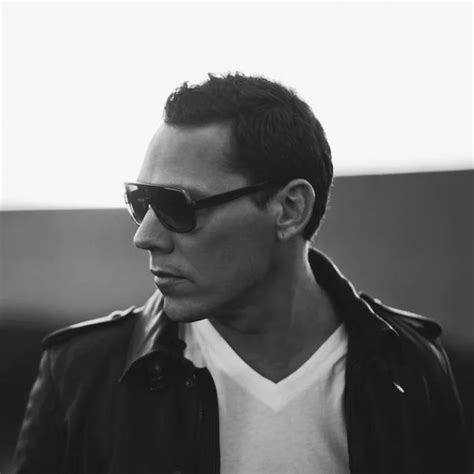 Tiesto Live Sets & DJ Mixes: High-Quality Streaming