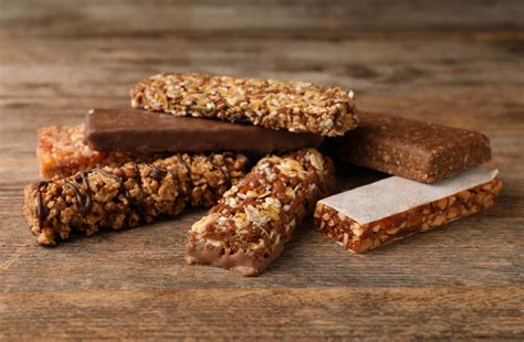 Meal Replacement Bars: 8 That May Kick You Out of Ketosis