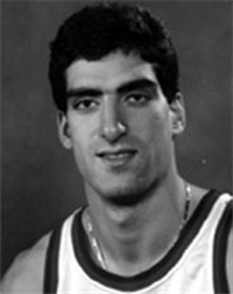 Oh, the places Syracuse graduates will go: Rony Seikaly - The UConn Blog