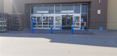 Jacksonville Wal-Mart Closes Entrances, Enforcing Social Distancing – WLDS