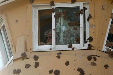 Dramatic Photos Of The US Embassy Attack In Iraq - Showcelnews.com