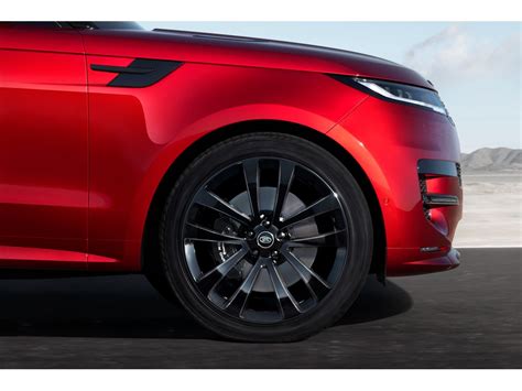 2023 Land Rover Range Rover Sport: 47 Exterior Photos | U.S. News