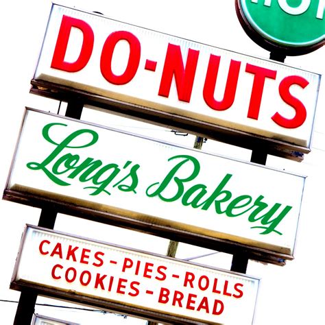 Long's Bakery