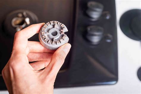 How to Clean the Burners on a Gas Stove