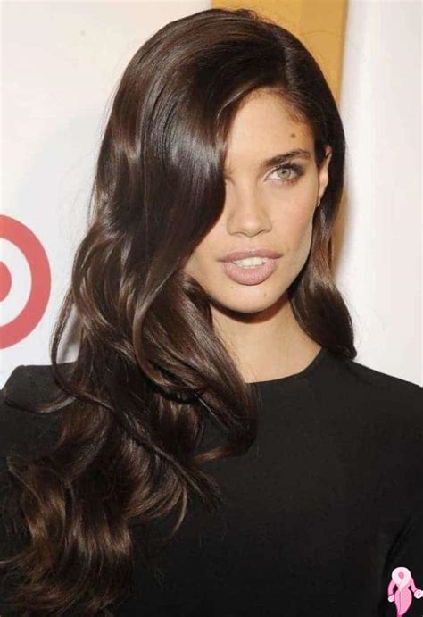 2019 Hair Color Trend: Turkish Brown - Horoscope Today