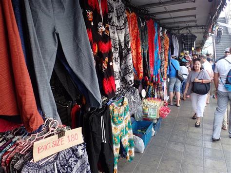 Pratunam Clothing Market Downtown Bangkok | tripAtrek Travel