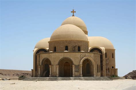 Piqture-PerFect: Egypt, Nile Cruise (Monastery of St Paul)