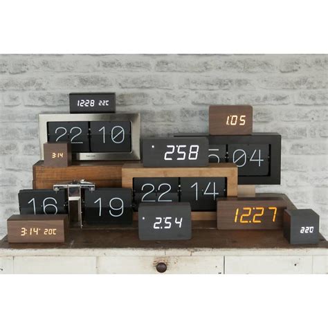 Karlsson Flip Clock boxed XL black - Orangehaus