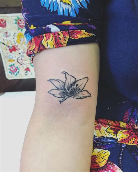 Pin by Royal Leybovich on tattoos | Tattoos, Flower tattoo, Orchid tattoo