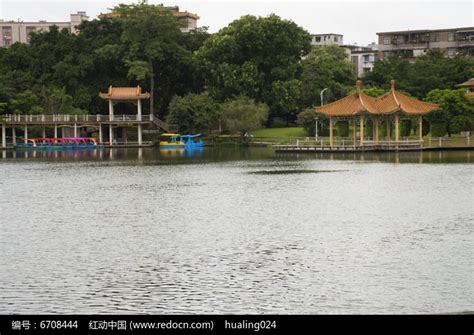 波光粼粼的湖泊高清图片下载_红动中国