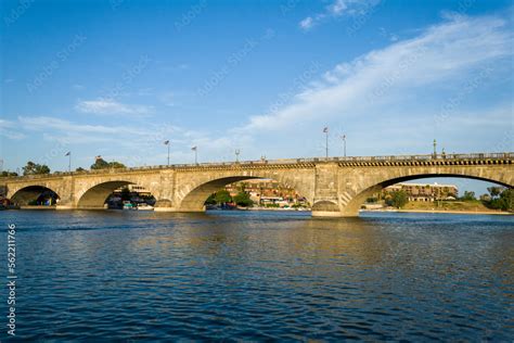 London Bridge in Lake Havasu, old historic bridge rebuilt with original ...