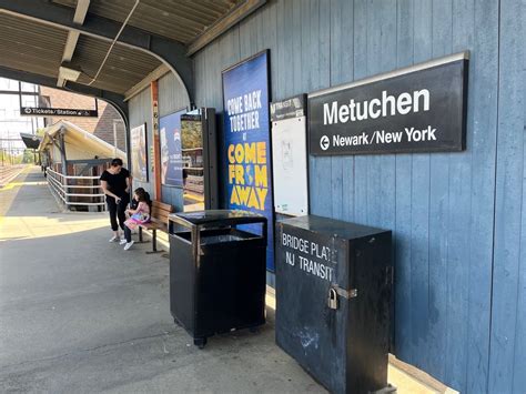 METUCHEN TRAIN STATION - Updated July 2024 - 19 Photos & 14 Reviews - 2 ...