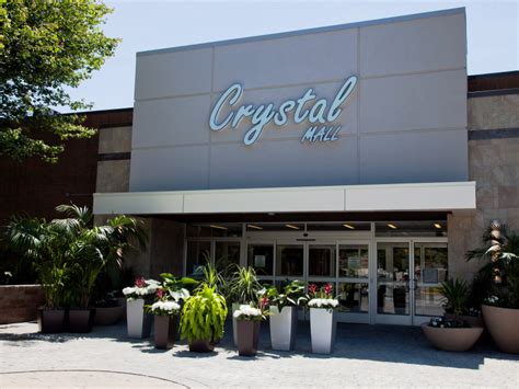 New Stores Open At Crystal Mall Just In Time For The Holidays - New ...