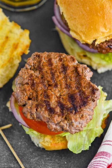 Hamburger Seasoning (Perfect for Grilled Hamburgers!) - Simple Joy