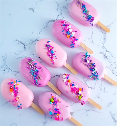 Pink Cake Popsicles | Fabulous Cakes