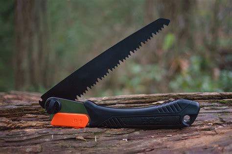 SOG Folding Saw Tool Review | Freehub Magazine