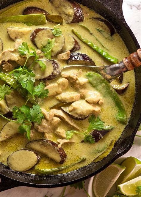 Spice Up Your Life with this Flavorful Thai Curry Recipe! - The Gourmet ...