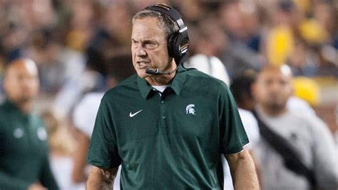 Mark Dantonio closes in on Michigan State coaching record