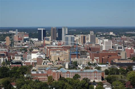 File:Birmingham, Alabama Skyline.jpg - Wikipedia