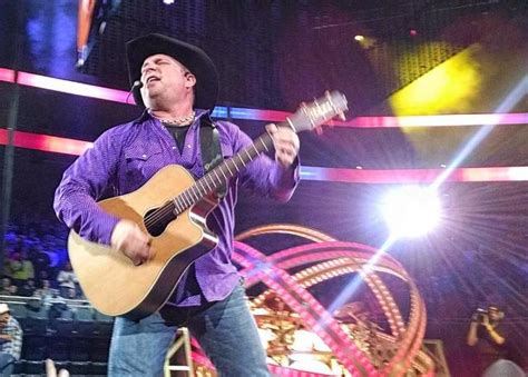 Best Garth Brooks Songs | Stacker