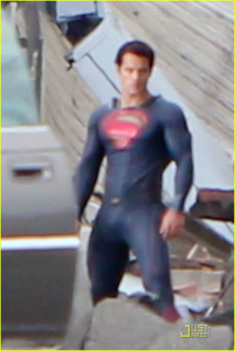 Henry Cavill: 'Man of Steel' Set Photos!: Photo 2852317 | Henry Cavill Pictures | Just Jared