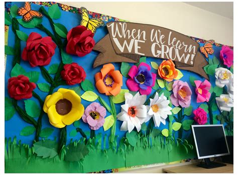 #3d #flower #wall #mural #3dflowerwallmural Spring bulletin board ...