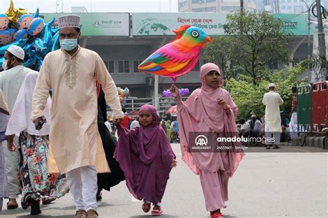 Eid-Ul-Fitr celebration In Bangladesh | Anadolu Images